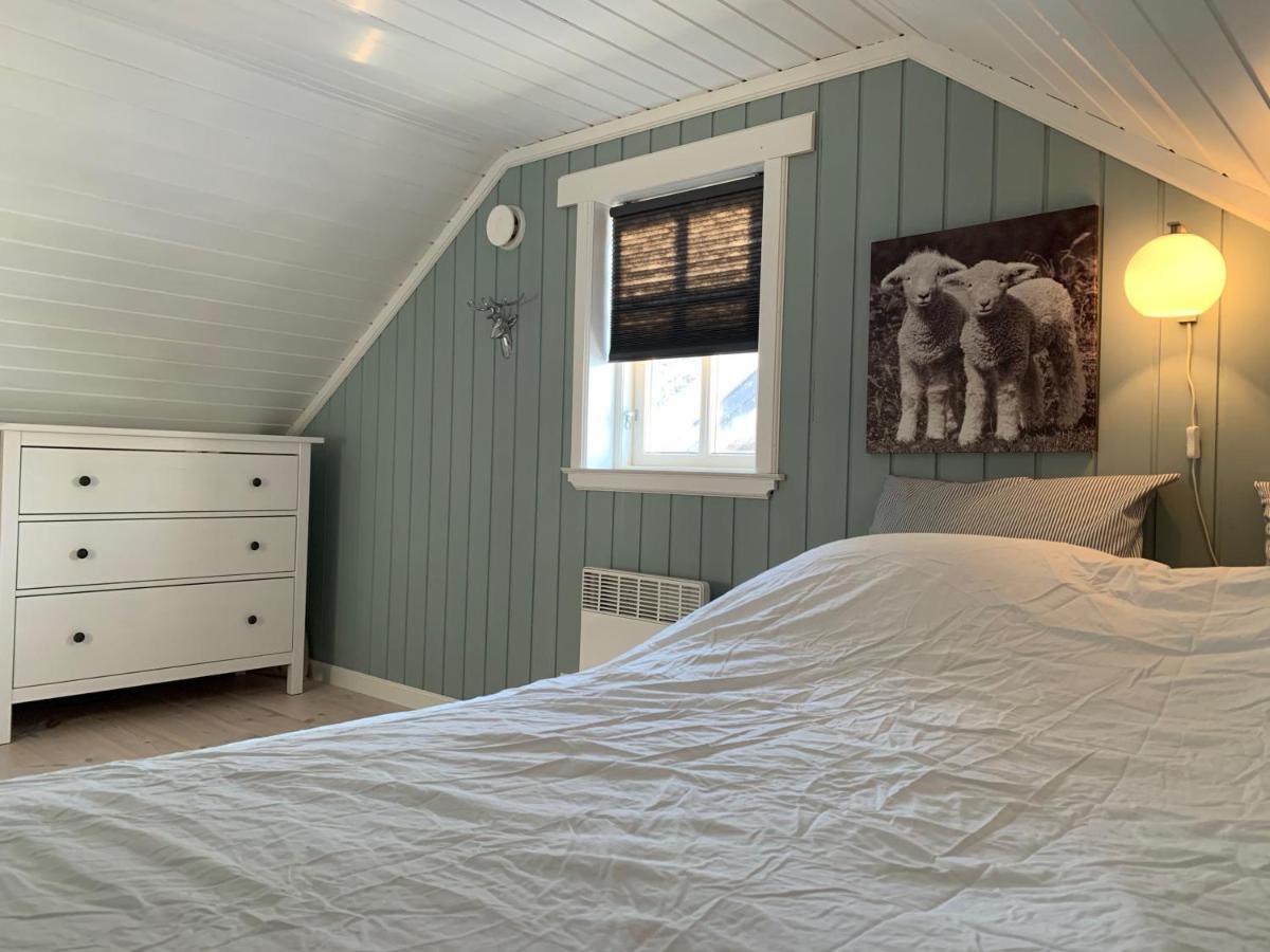 Villa Lemonsjøen-Jotunheimen-Besseggen Stuttgongfossen Exterior foto